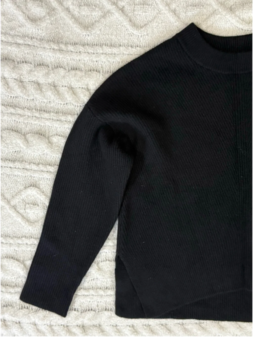 Everlane Black Cashmere Ribbed Crew Neck Sweater Small